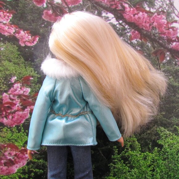 WEE 3 FRIENDS CLOTHES, 10" GIRL DOLL OUTFITS: JACKET, TOPS, JEANS, BOOTS - Picture 4 of 12